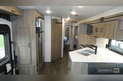 2025 Winnebago VISTA 31B in north canton OH