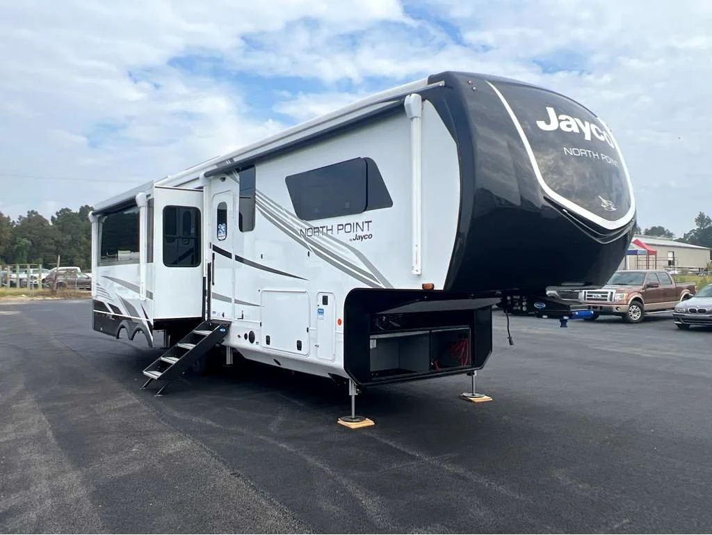2026 Jayco North Point 310RLTS RV