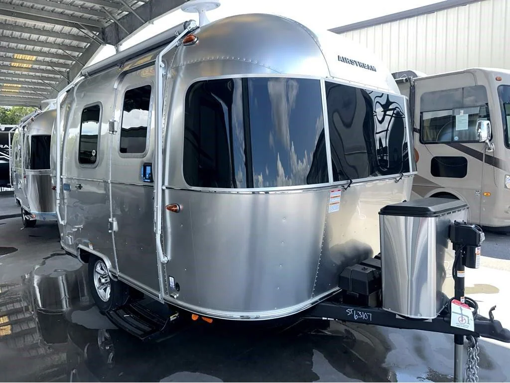 2026 Airstream Bambi 16RB RV