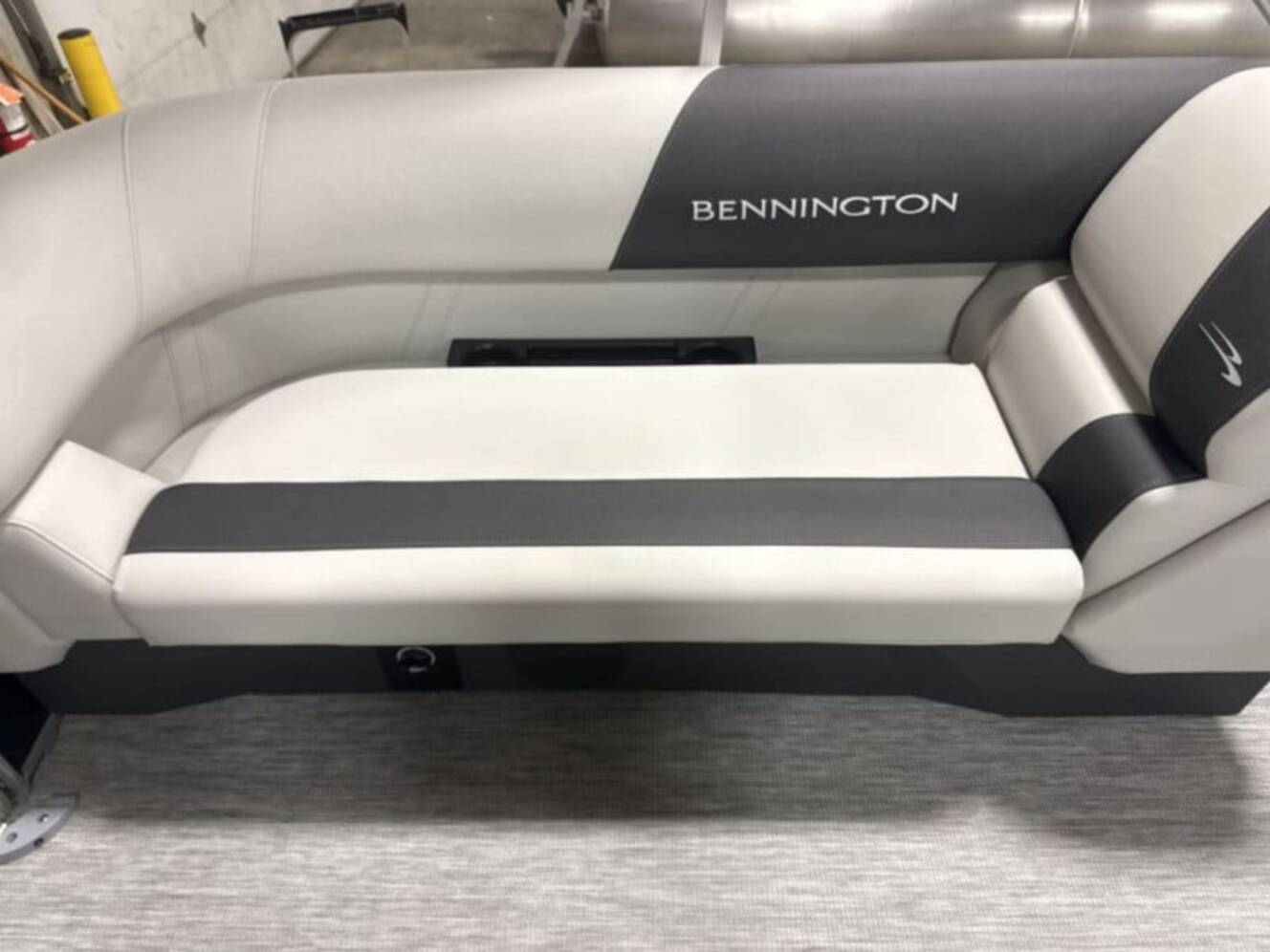 A photo of this 2026 Bennington 22 SSR