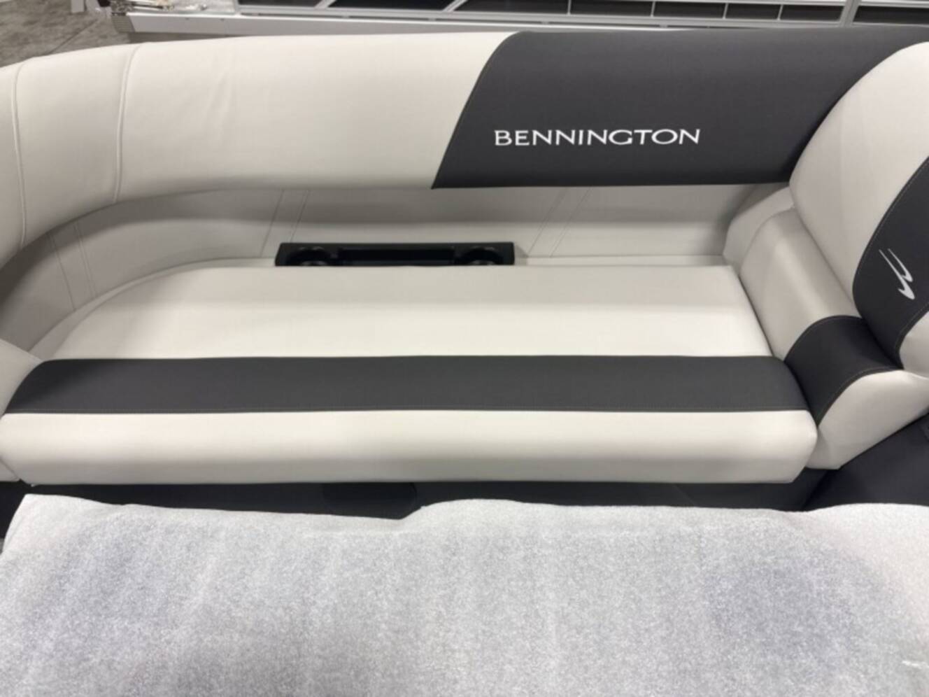 A photo of this 2026 Bennington 22 SSR