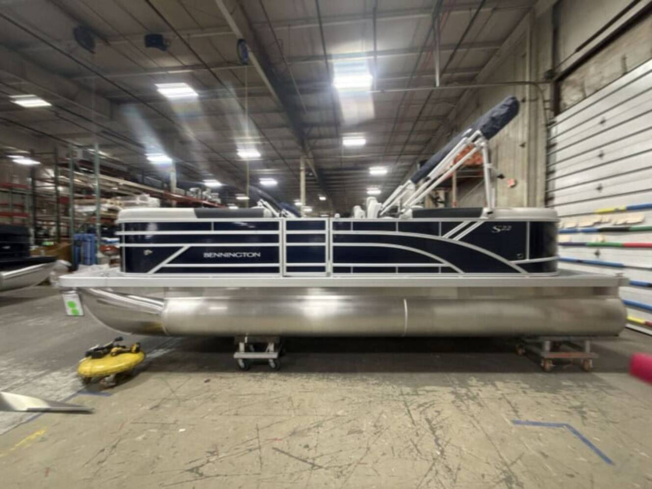 A photo of this 2026 Bennington 22 SSR