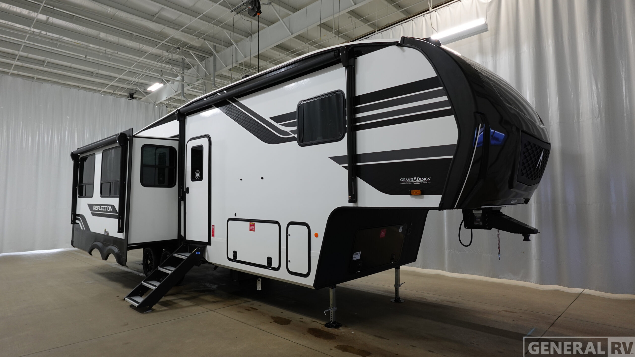 2026 Grand Design REFLECTION 303RLS in huntley IL