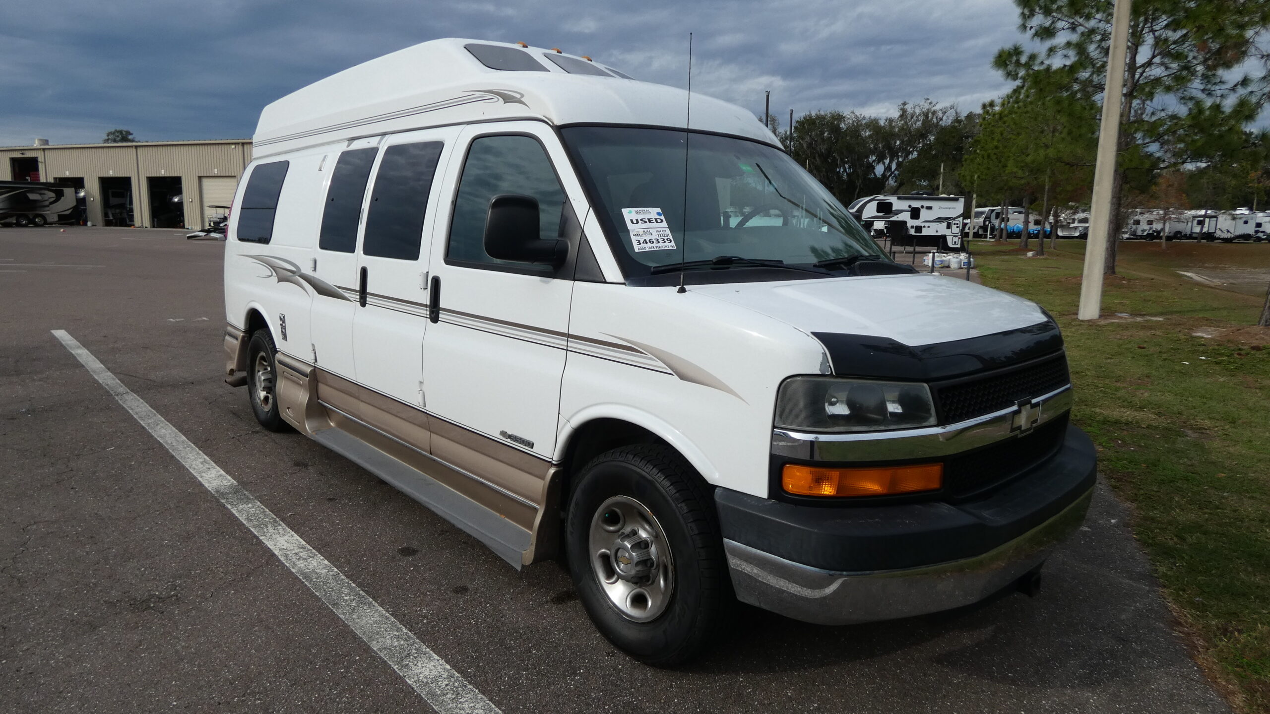 2004 Roadtrek VERSATILE 190 in dover FL