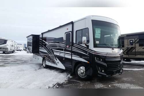 2026 Fleetwood BOUNDER 33C in huntley IL