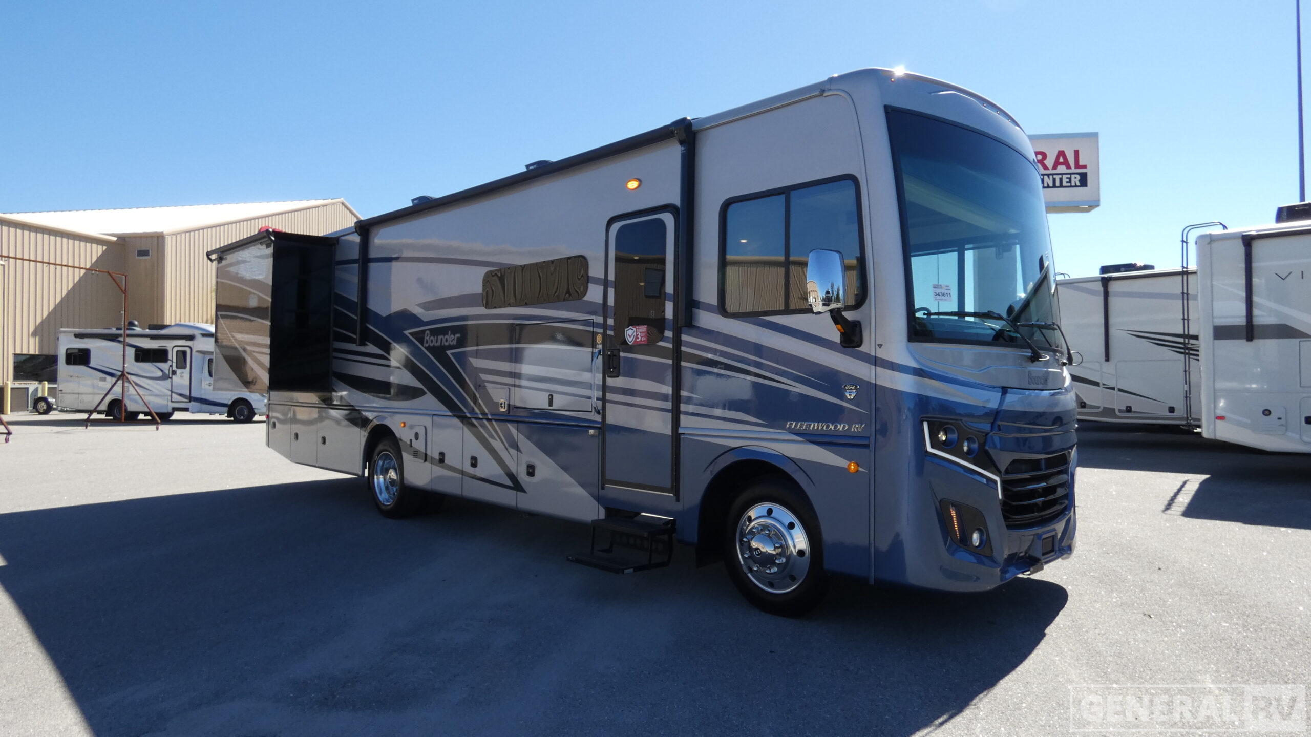 2026 Fleetwood BOUNDER 33C in ocala FL