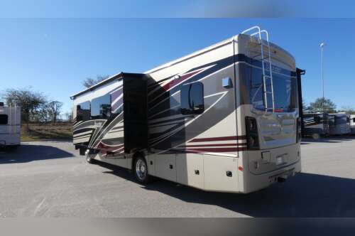 2026 Fleetwood BOUNDER 33C in ocala FL