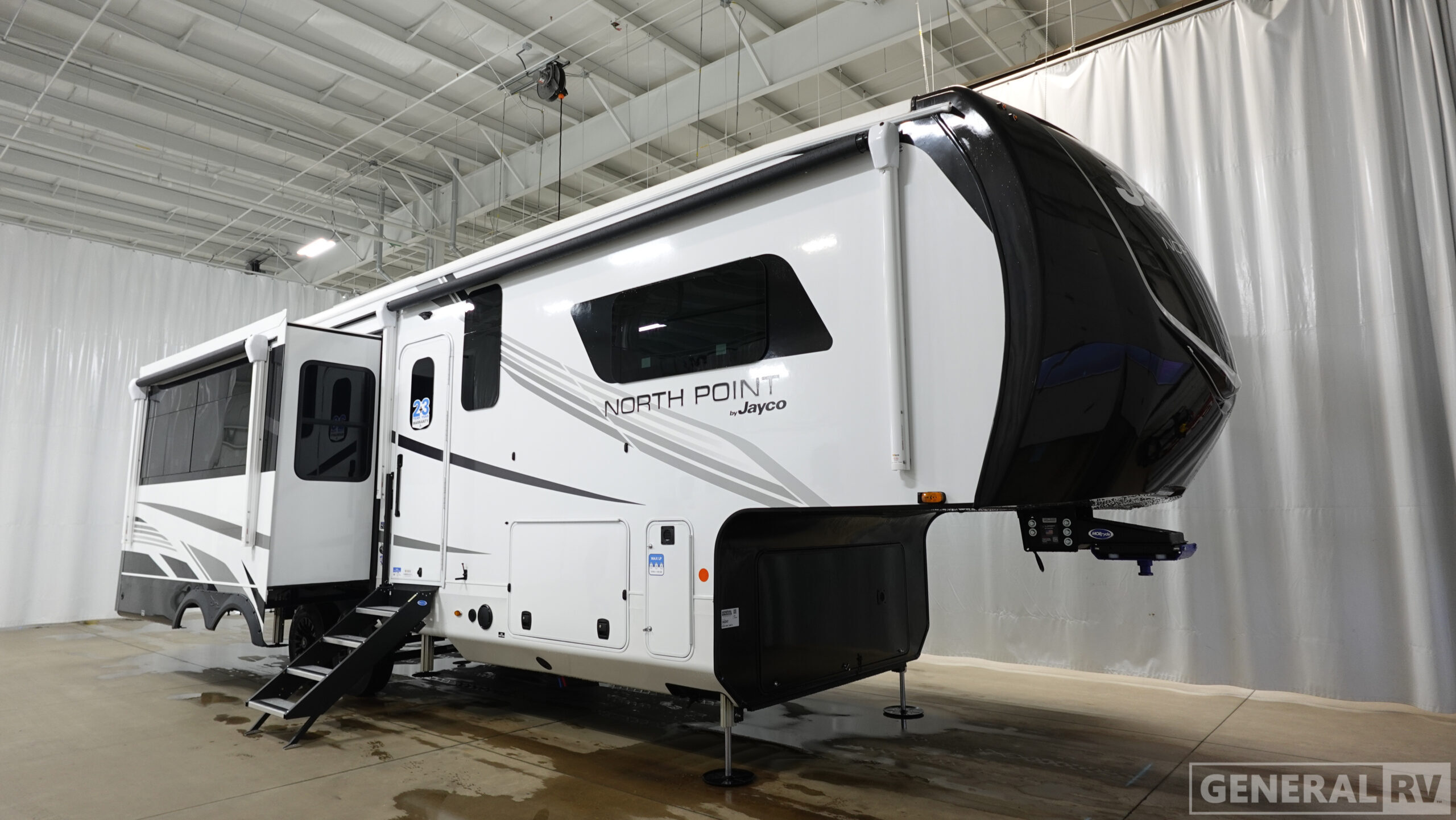 2026 Jayco NORTH POINT 310RLTS in wixom MI