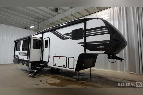 2026 Grand Design REFLECTION 303RLS in mt clemens MI