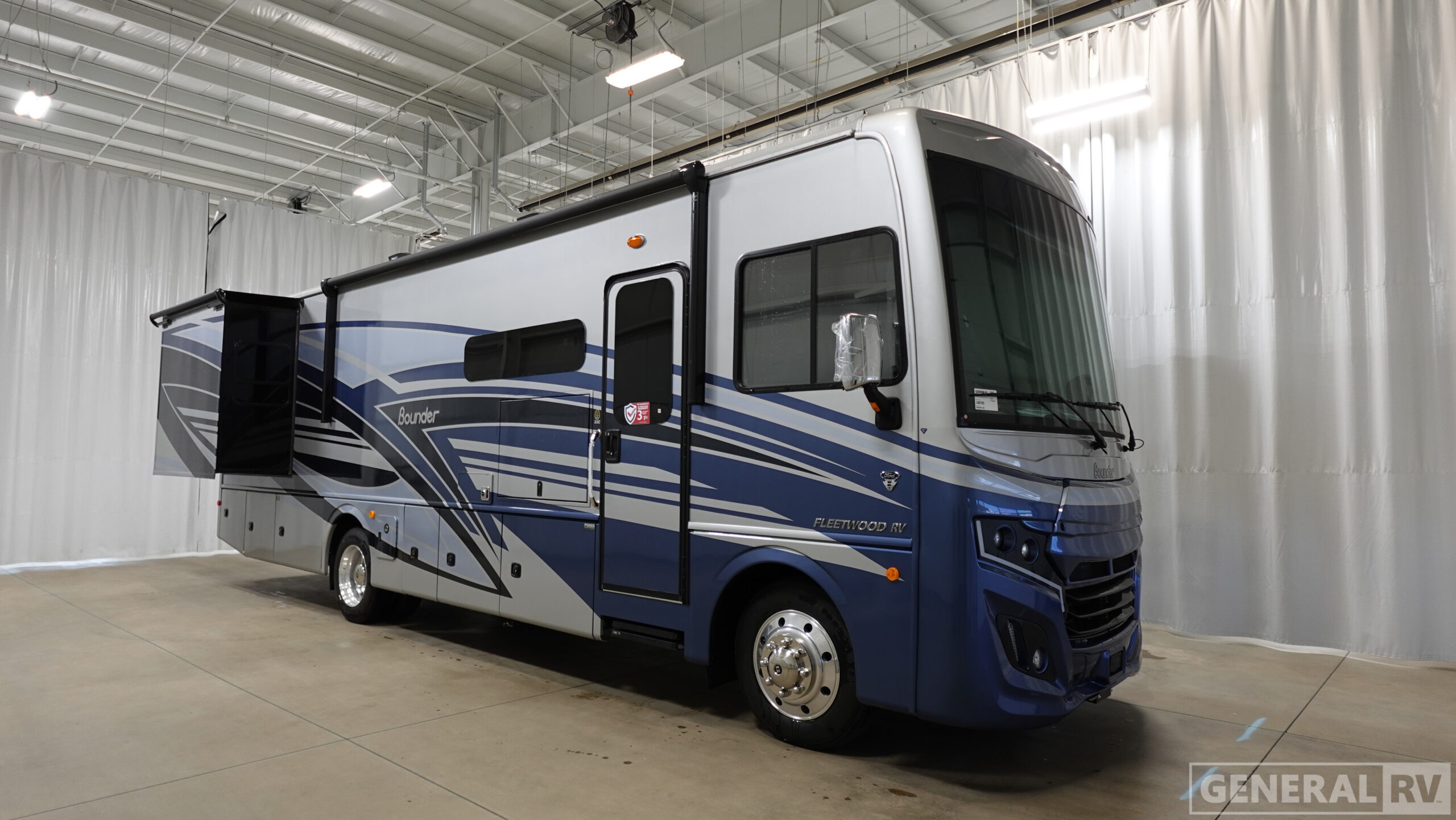 2026 Fleetwood BOUNDER 33C in west chester PA