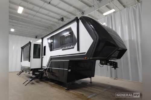 2025 Brinkley Rv MODEL G 3250 in wixom MI