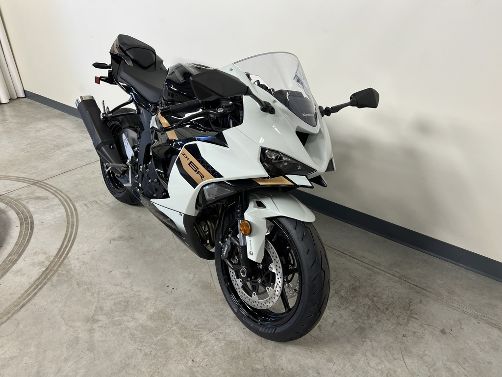 ホワイト White 2011-Any Kawasaki Ninja ZX-6R Motorcycles For Sale - Cycle