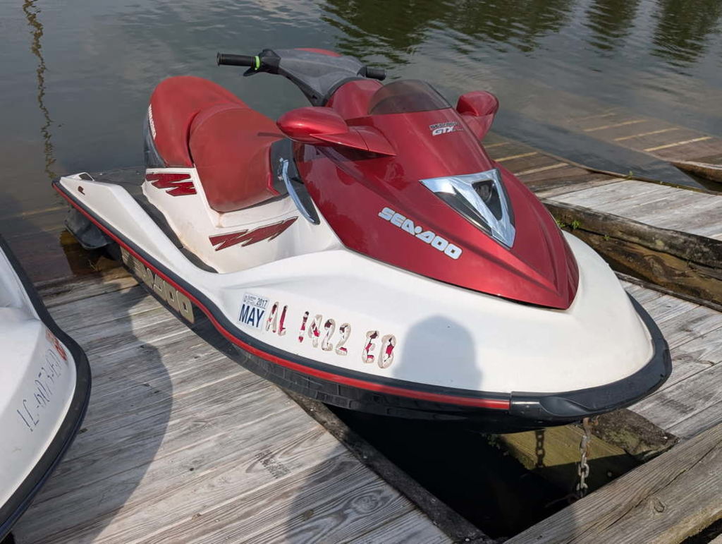 シードゥ 2003年式 GTX-4TECとトレーラーのセットでの出品です。 Used 2003 Sea-Doo GTX 4-TEC Supercharged Watercraft in Yankton, SD