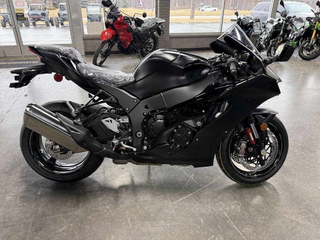 Black Kawasaki Ninja ZX-10R Motorcycles For Sale in Michigan