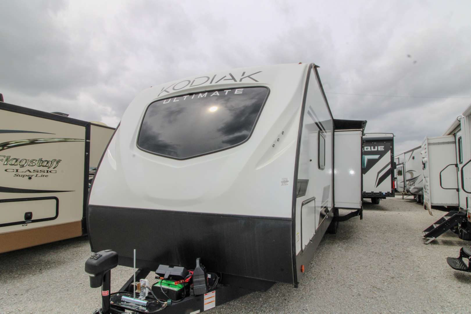 Dutchmen Kodiak Ultimate 3321BHSL RVs For Sale - RV Trader