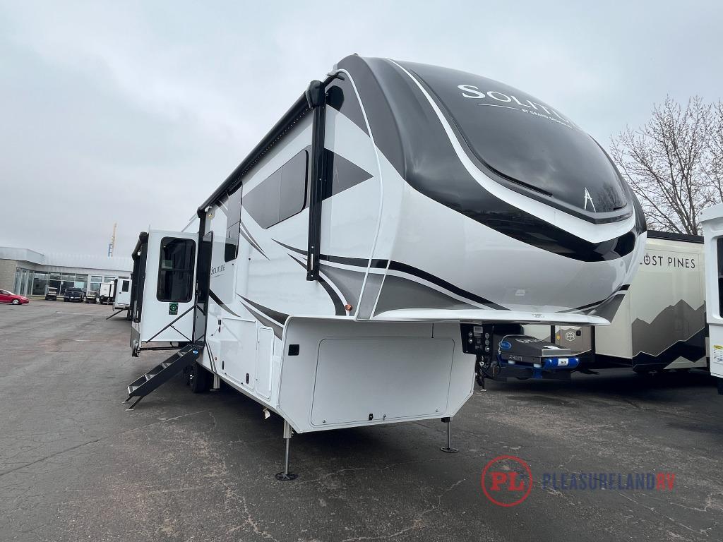 2026 Grand Design Solitude 370DV in shakopee MN