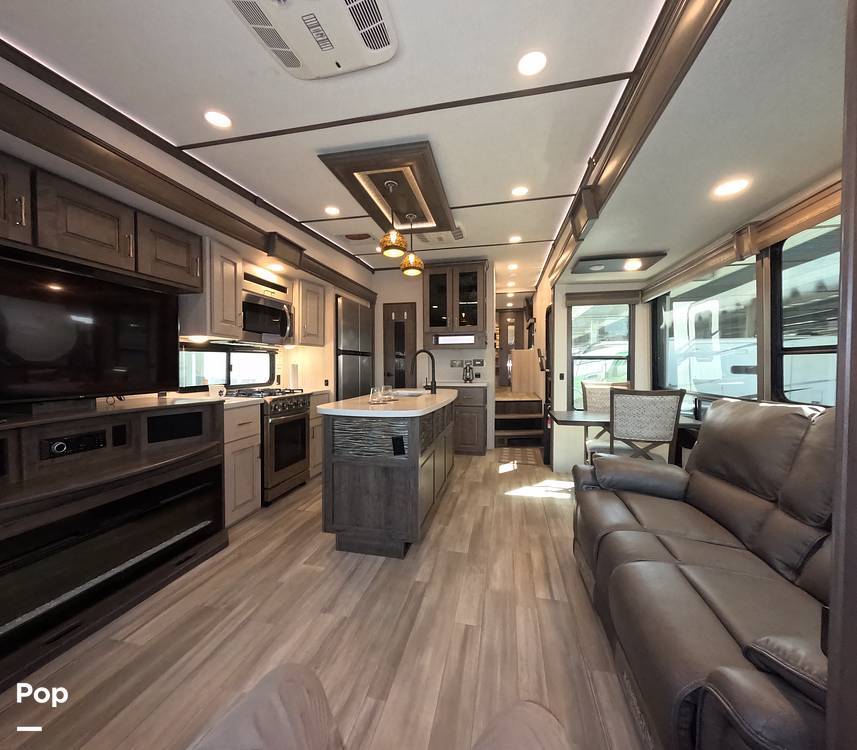 2021 Alliance Rv Paradigm 310RL in corona CA
