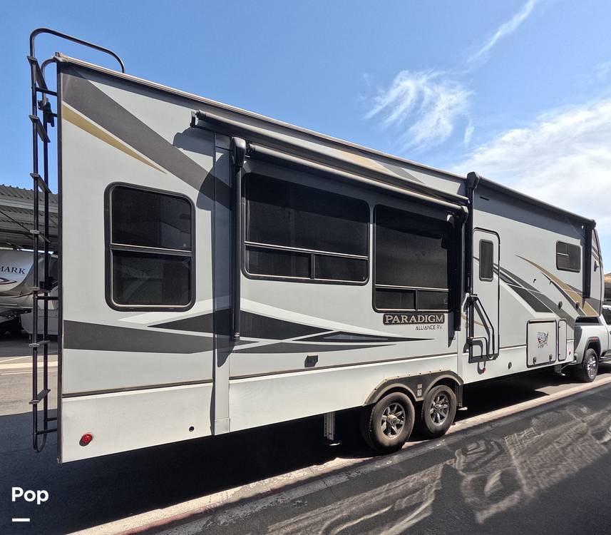 2021 Alliance Rv Paradigm 310RL in corona CA