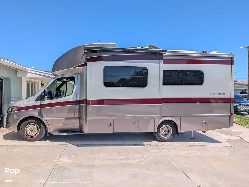 2022 Tiffin Wayfarer 25JW in west melbourne FL