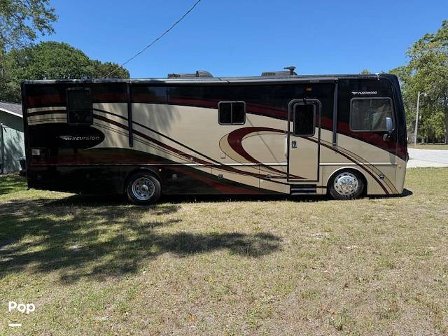 2013 Fleetwood Excursion 33A in new port richey FL