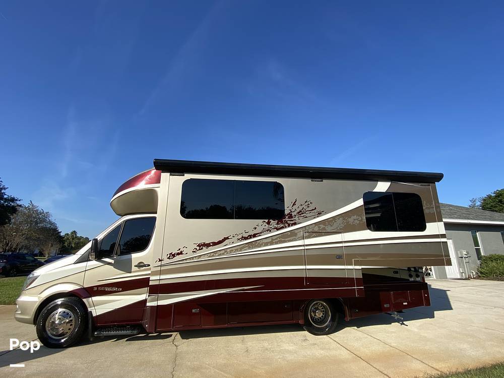 2018 Dynamax Isata 3 24FWM in winter haven FL