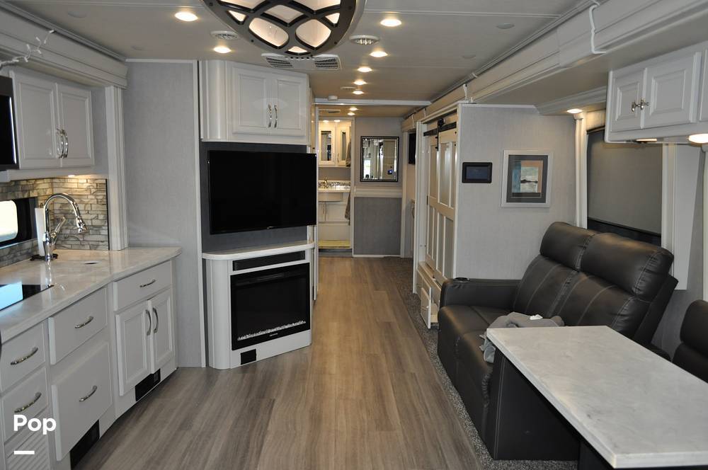 2022 Holiday Rambler Navigator 38N in lake havasu city AZ