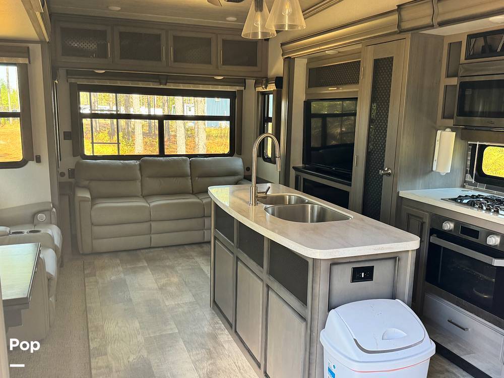 2020 Keystone Montana 3854BR in tallassee AL