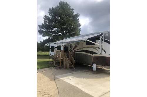 2011 DRV Mobile Suites 38RSSB3 in lavaca AR