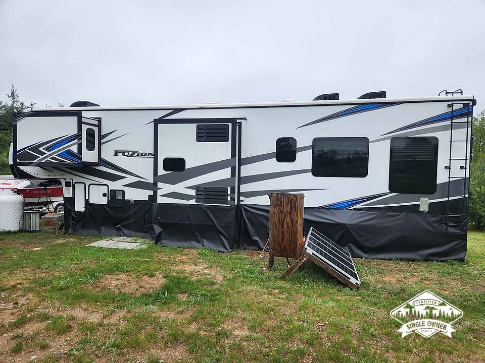 2021 Keystone Fuzion 373 in petoskey MI
