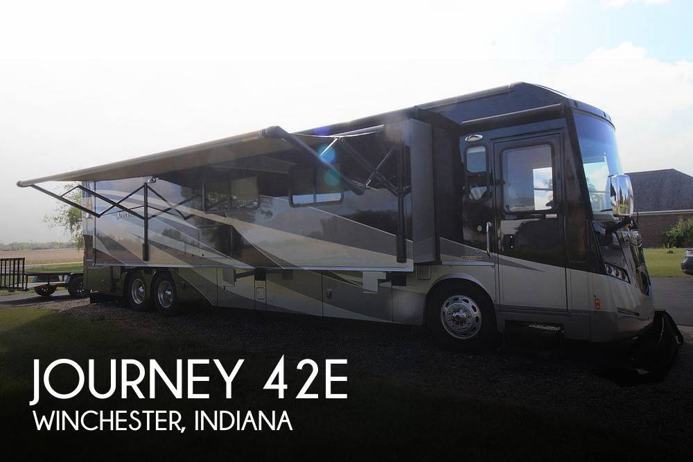 2013 Winnebago Journey 42E in winchester IN