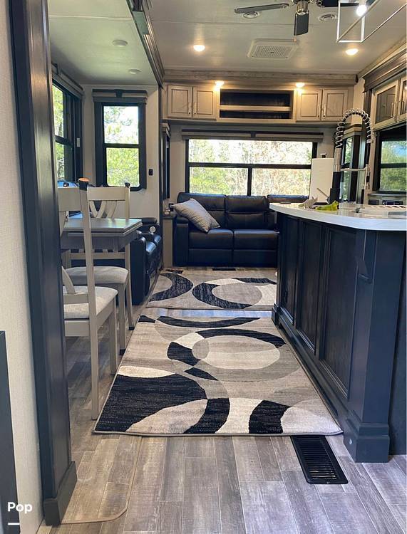 2022 Keystone Alpine 3220RL in bailey CO