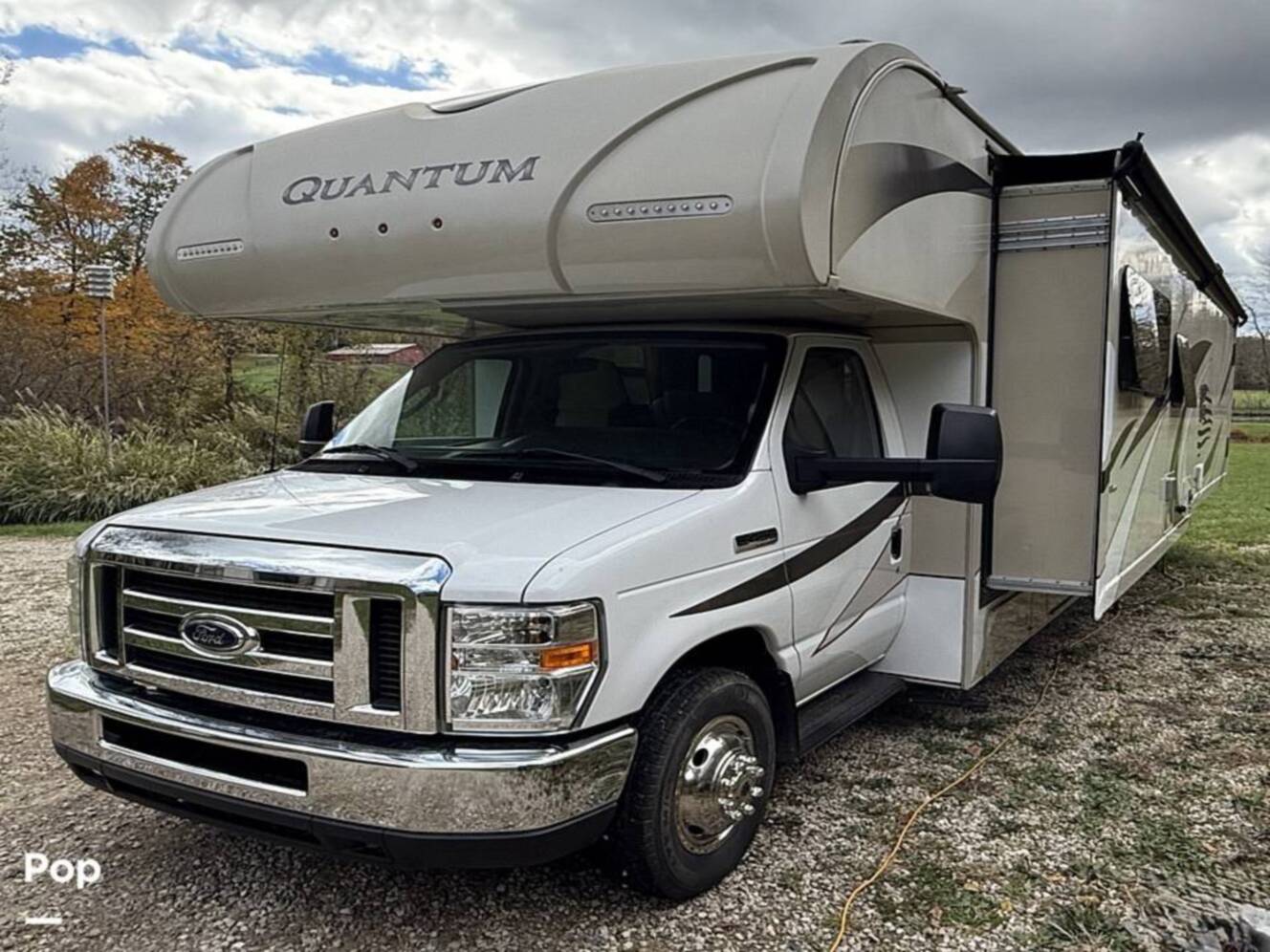 A photo of this 2017 Thor Motor Coach Quantum WS31