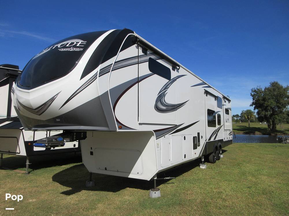 2021 Grand Design Solitude 390RK in lithia FL