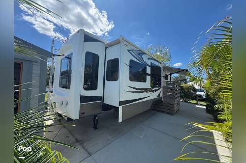 2014 Keystone Alpine 3555RL in arcadia FL