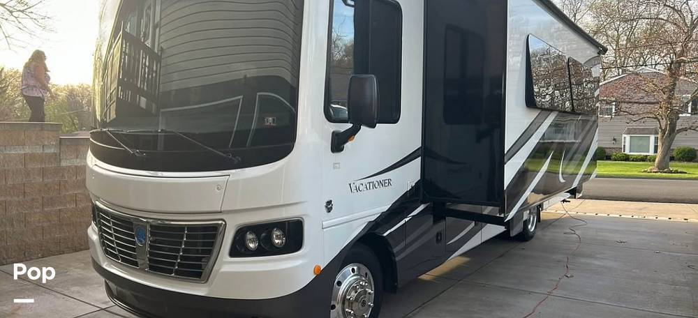 2017 Holiday Rambler Vacationer 33C in new brighton PA