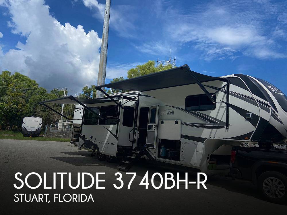 2023 Grand Design Solitude 3740BH-R RV