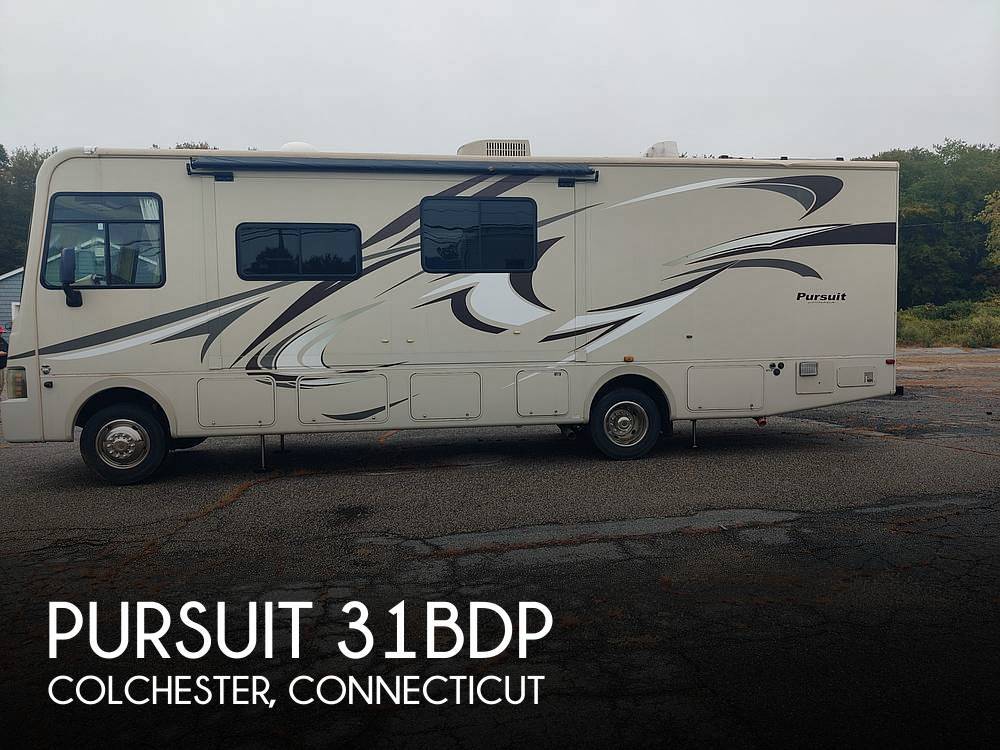 2013 Coachmen Pursuit 31BDP in colchester CT