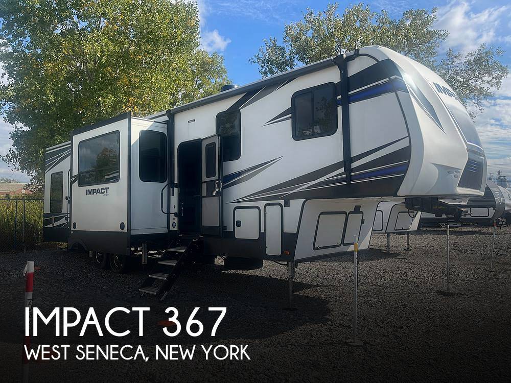 2020 Keystone Impact 367 Fifth Wheel Toy Hauler RV