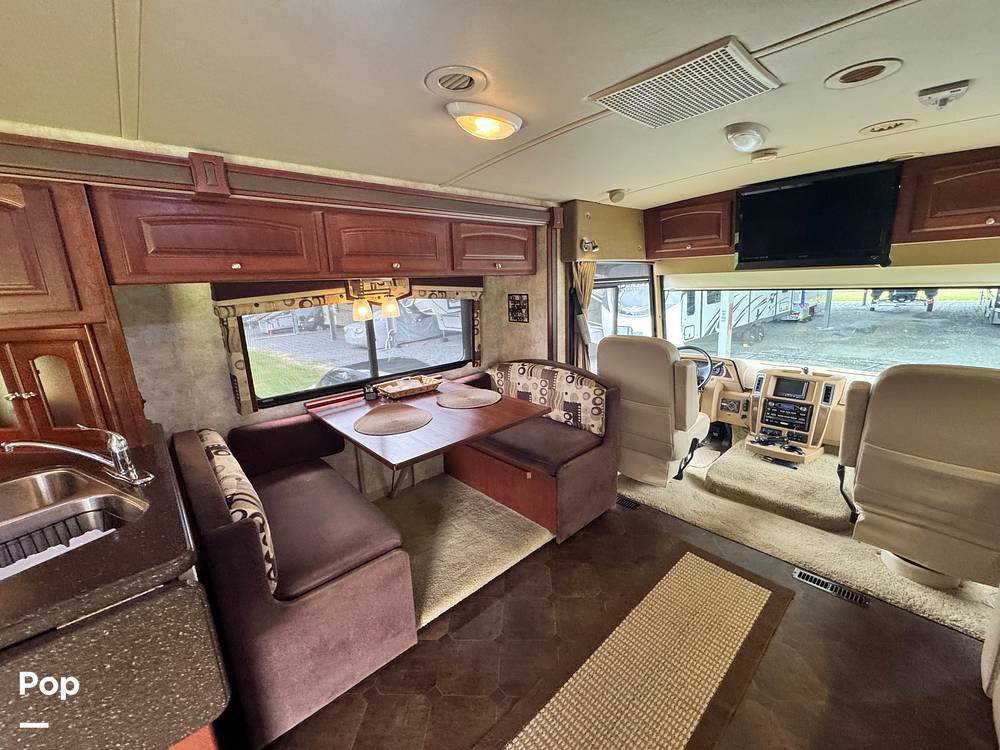 2012 Winnebago Sightseer 33C in lady lake FL