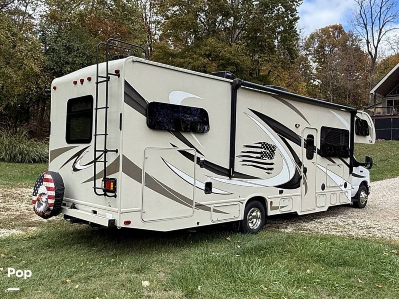 A photo of this 2017 Thor Motor Coach Quantum WS31