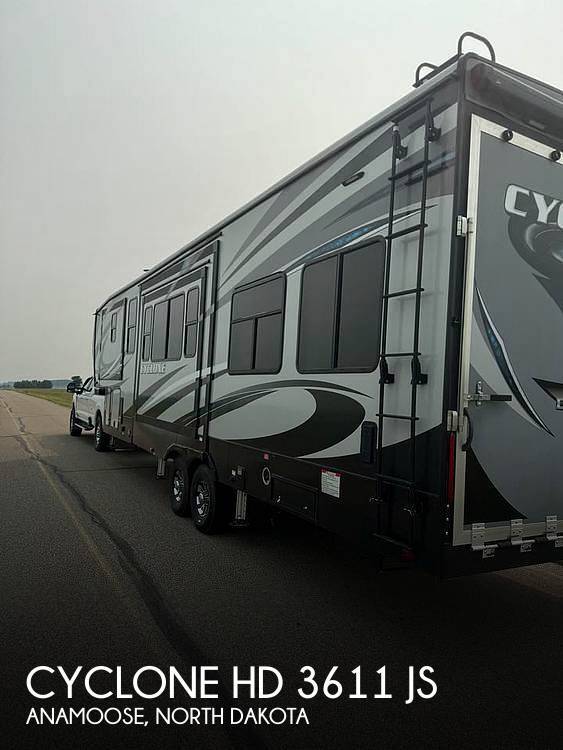 2018 Heartland Cyclone HD 3611 JS in anamoose ND