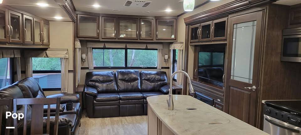 2017 Grand Design Solitude 369RL in cottonwood CA