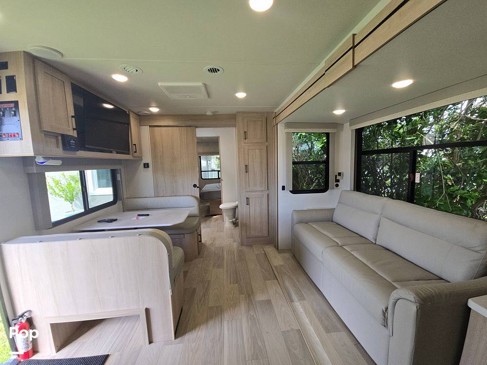 2024 Winnebago Voyage 3235FK in bradenton FL