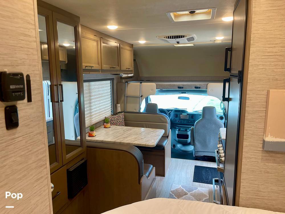 2021 Thor Motor Coach Daybreak 22GO in vero beach FL