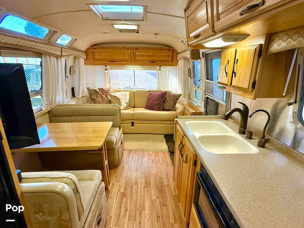 2012 Airstream Classic Limited 31 in elma WA