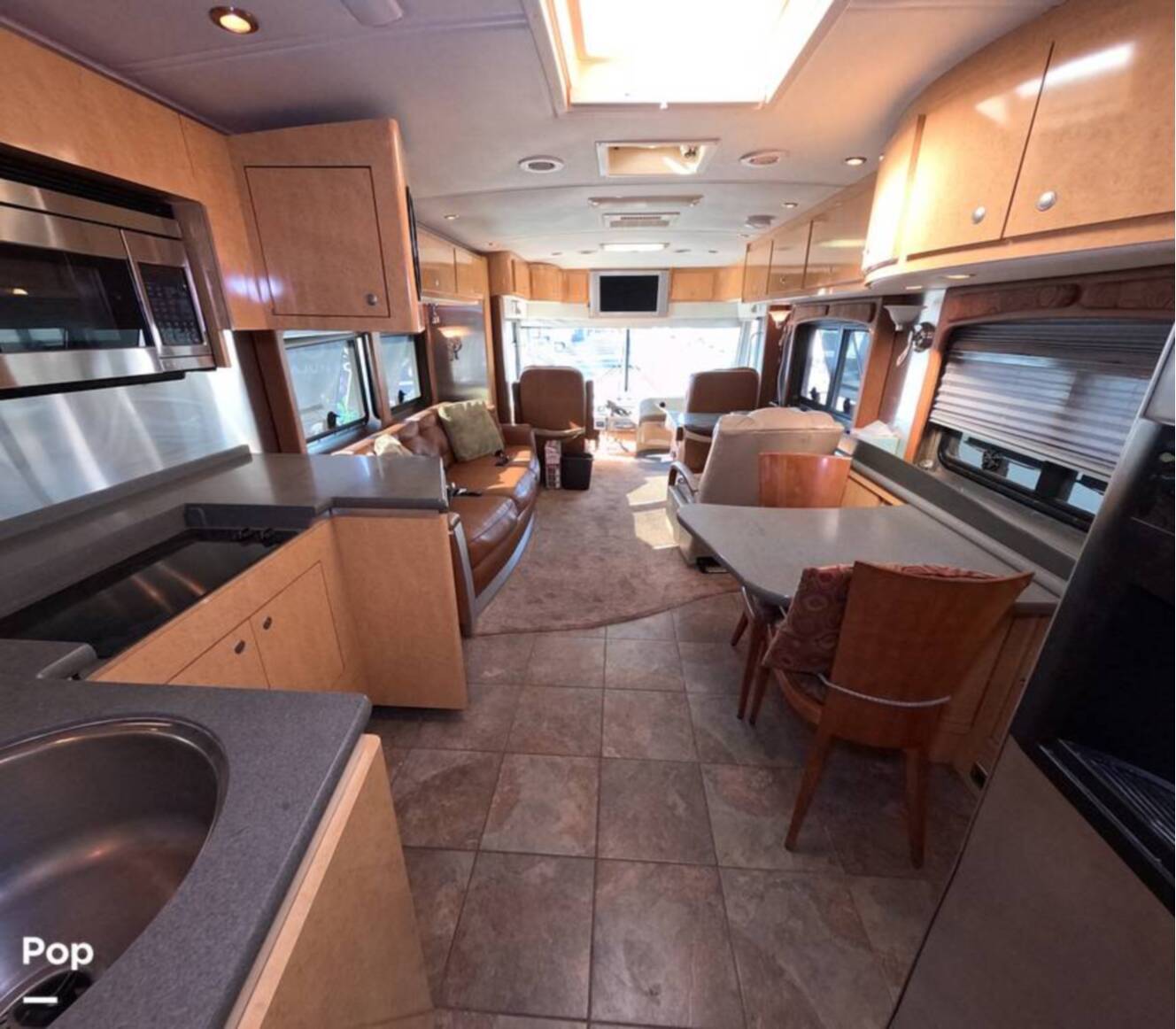 A photo of this 2006 Airstream Land Yacht A37