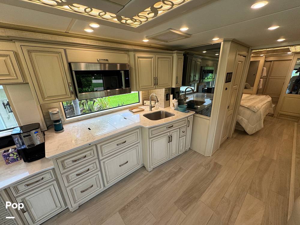 2024 Newmar Essex 4551 in fort myers FL