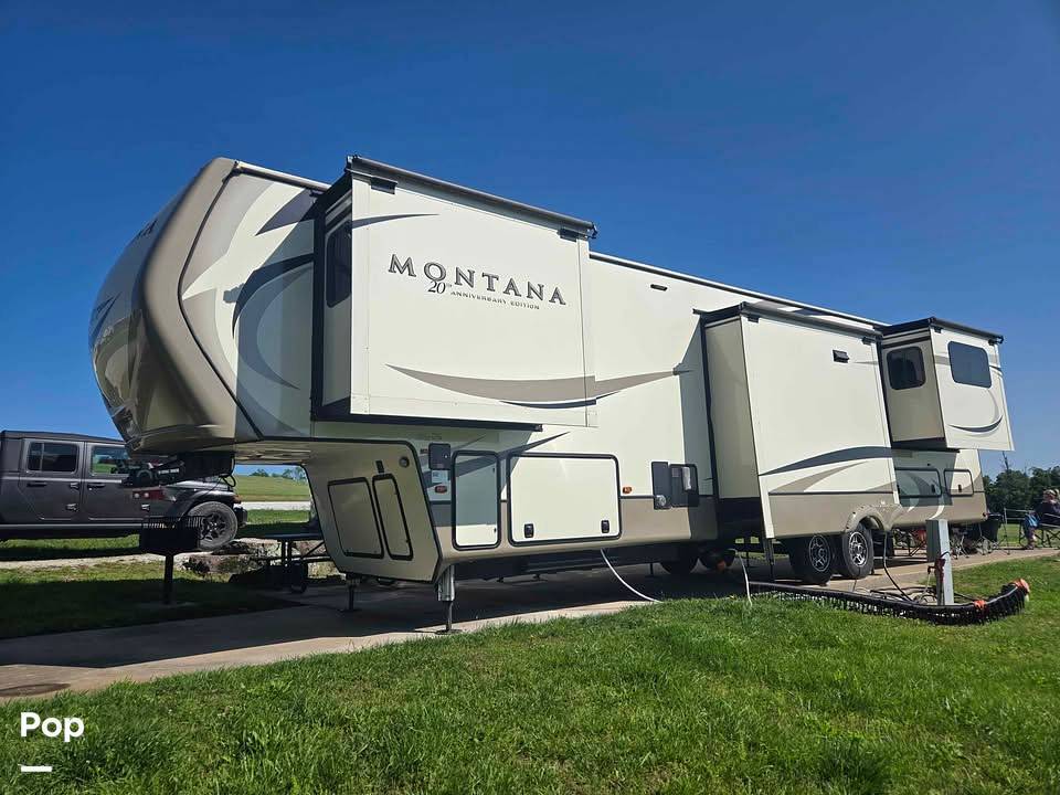2019 Keystone Montana 3791RD in nixa MO