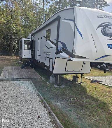 2023 Cherokee Arctic Wolf 3660SUITE in sneads ferry NC