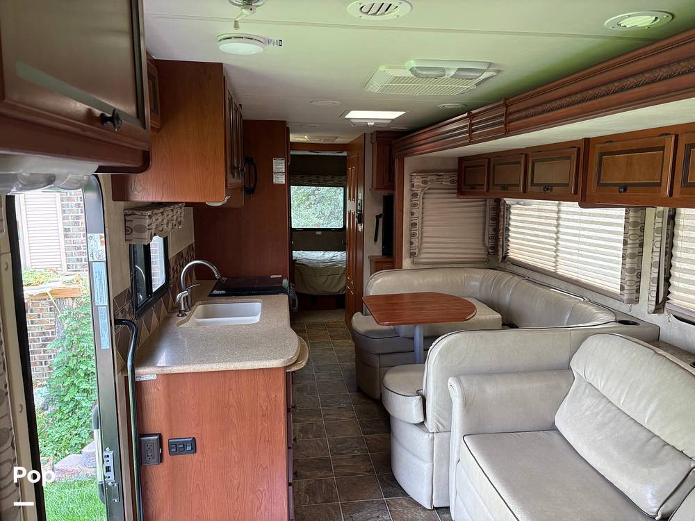 2013 Thor Motor Coach Windsport 32A in arvada CO